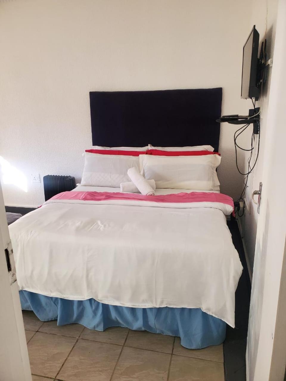 Lancaster Guest House Boksburg Esterno foto